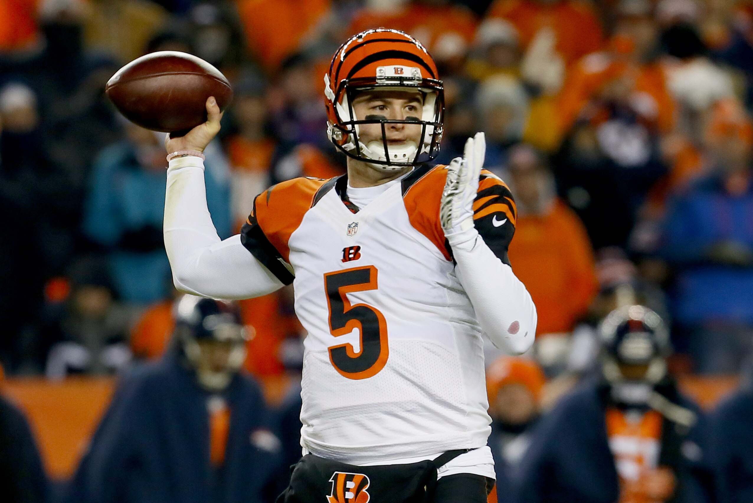 With AJ McCarron hurt, Cincinnati has to turn to the running game in Week 17.