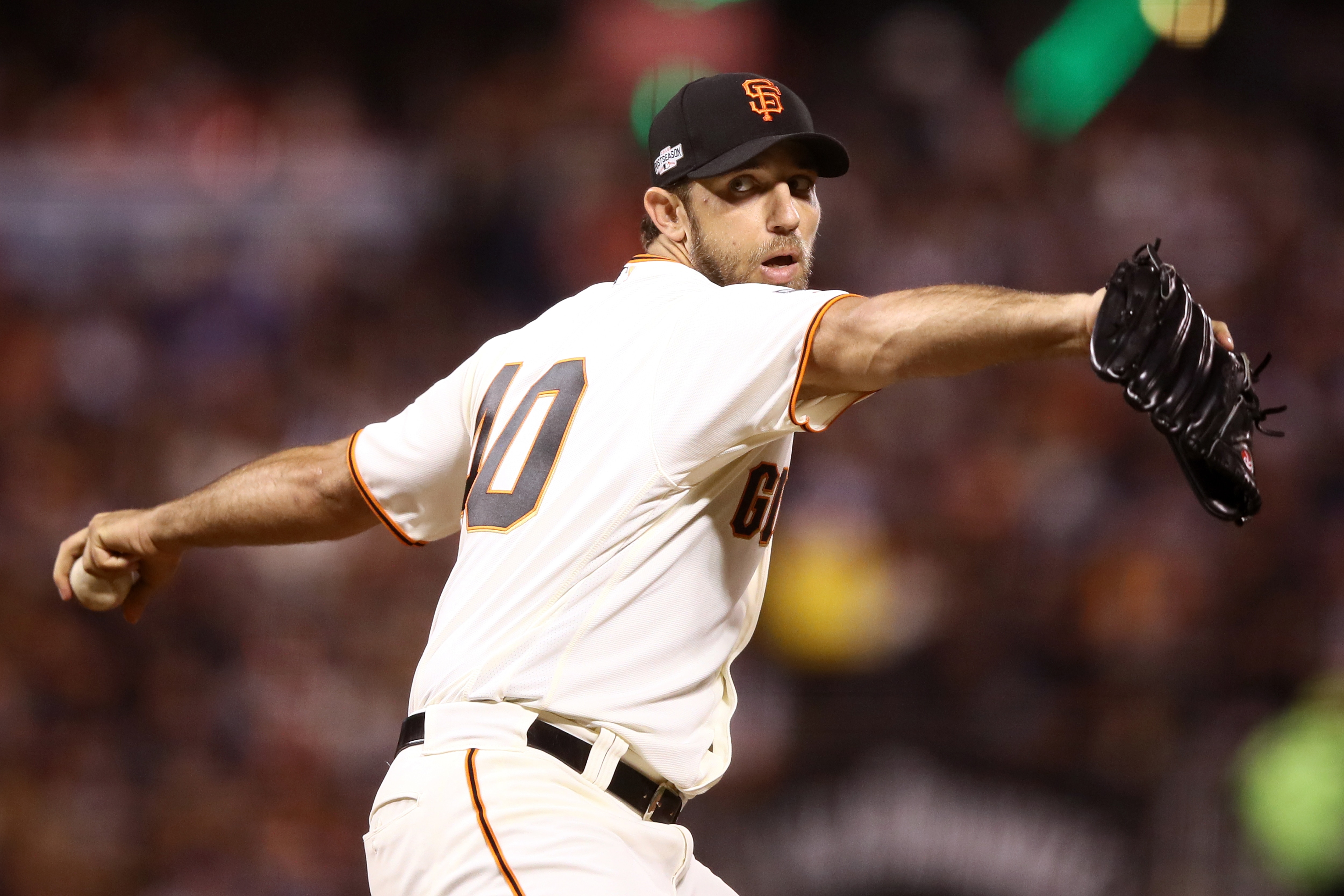How much is Madison Bumgarner worth? How much could he actually get from the Giants?