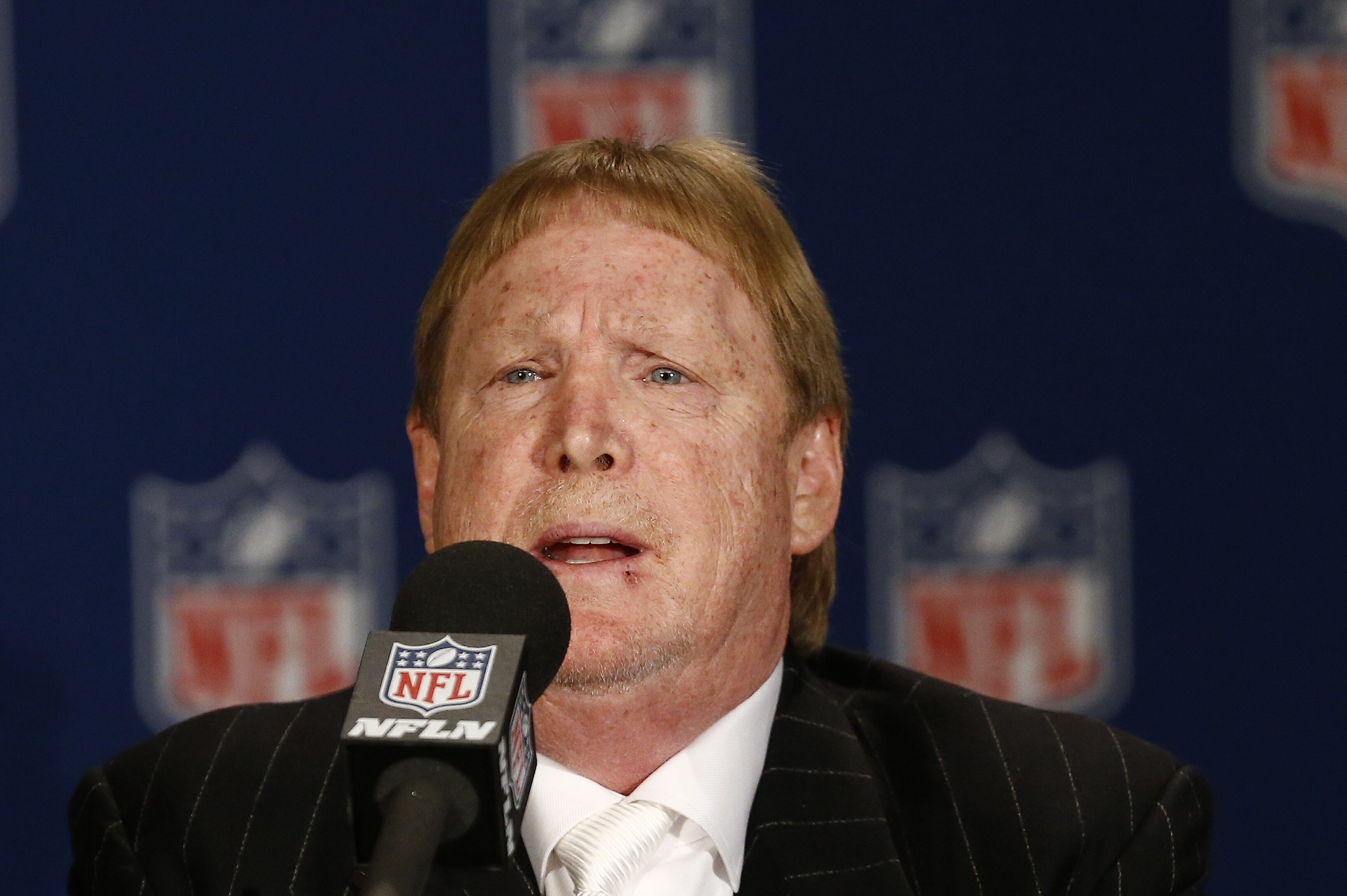 Oakland Raiders owner Mark Davis speaks during a news conference after NFL football owners approved the move of the Raiders to Las Vegas in a 31-1 vote during the NFL meetings Monday, March 27, 2017, in Phoenix. (AP Photo/Ross D. Franklin)