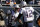 El running back de los Patriots de Nueva Inglaterra James White celebra un touchdown con el quarterback Tom Brady durante la primera mitad del juego ante los Bears de Chicago el domingo 21 de octubre de 2018 en Chicago. (AP Foto/Nam Y. Huh)