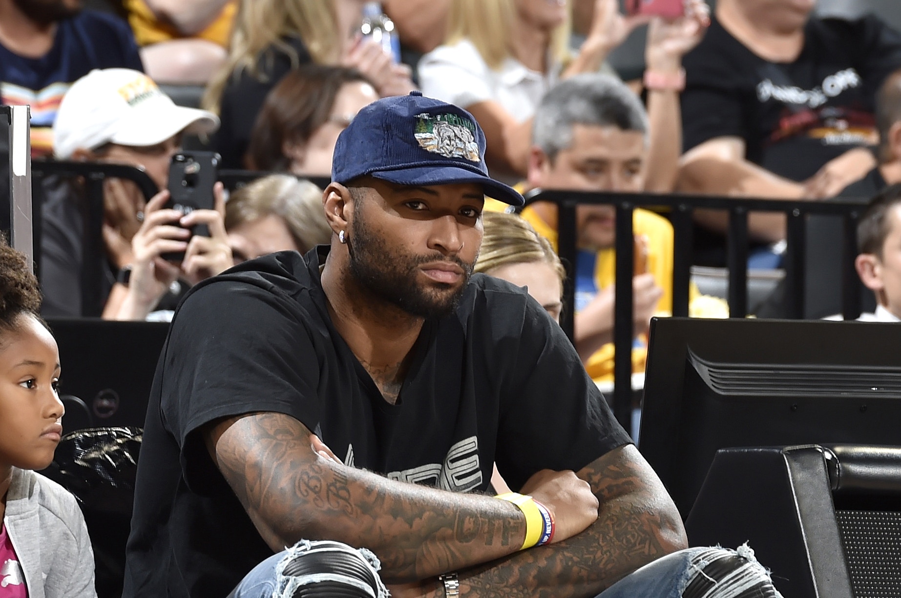 LAS VEGAS, NV - JULY 23: DeMarcus Cousins #40 of the Los Angeles Lakers watches the game on July 23, 2019 at the Mandalay Bay Events Center in Las Vegas, Nevada. NOTE TO USER: User expressly acknowledges and agrees that, by downloading and or using this photograph, User is consenting to the terms and conditions of the Getty Images License Agreement. Mandatory Copyright Notice: Copyright 2019 NBAE (Photo by David Becker/NBAE via Getty Images)