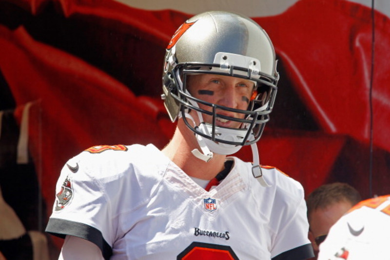 Buccaneers bench QB Josh Freeman in favor of rookie Mike Glennon