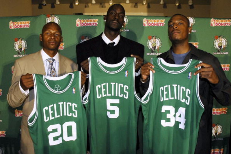 Danny Ainge explains how the Celtics landed KG and Ray Allen in