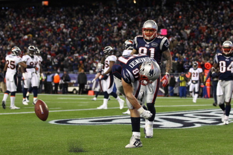 patriots - Rob Gronkowski on his way to being Tom Brady's top target of all  time - WEEI, Christophe…