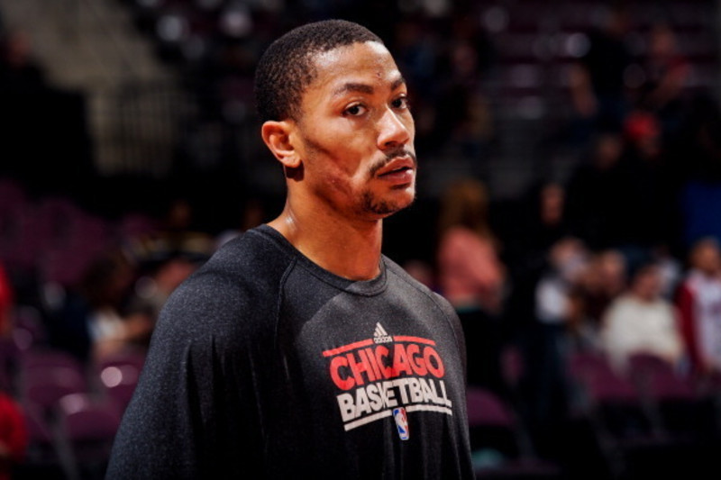 Die-Hard Chicago Bulls Fans - Should the Bulls retire Derrick Rose's  jersey? Youngest MVP ever. Rose had 4.5 strong years in his 8 years with  the Bulls. However, his deep connection with