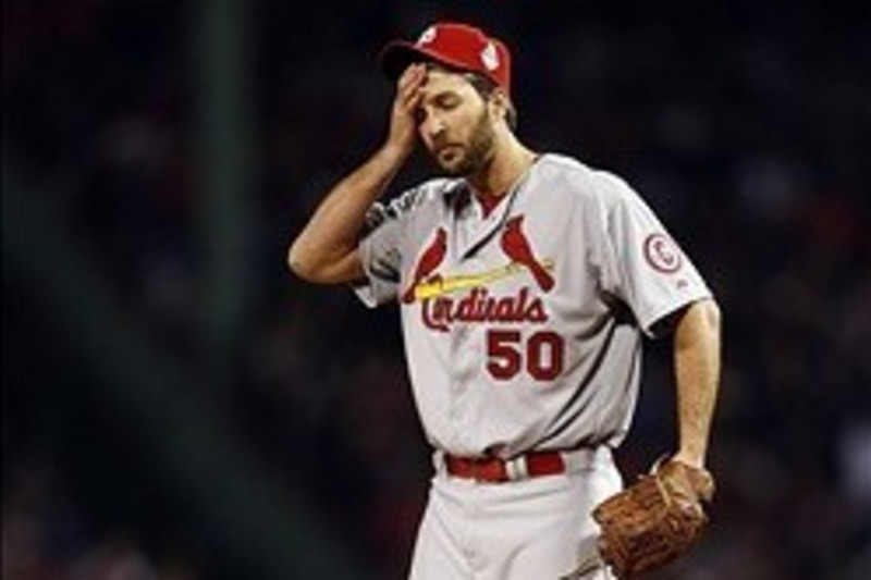 Adam Wainwright and Yadier Molina miscommunication leads to pop up falling  between them