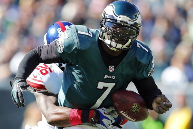 Eagles shock NFL by signing quarterback Michael Vick – Delco Times