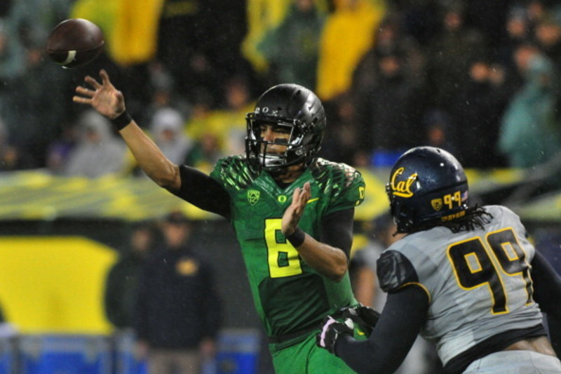 Henderson: Oregon freshman QB Marcus Mariota plays like a