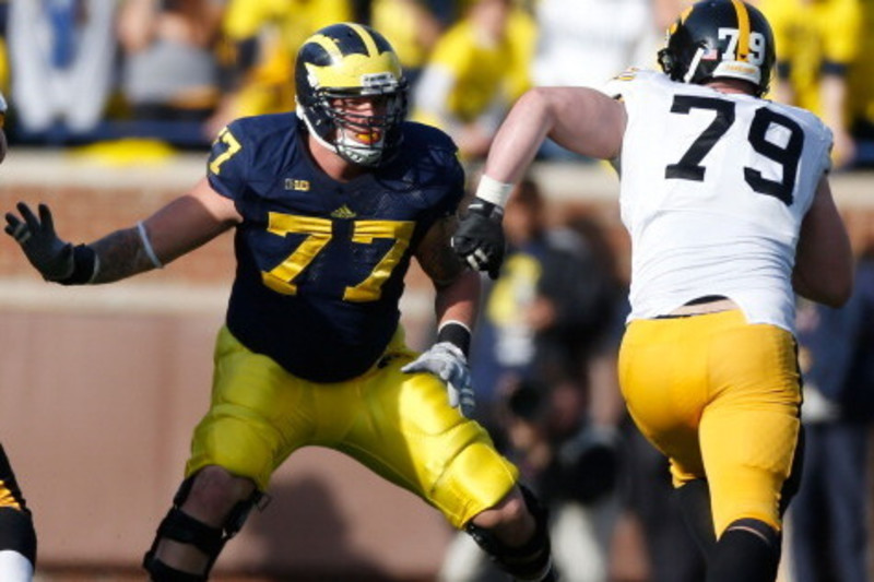 Michigan's Taylor Lewan sorry for facemask vs. Michigan State