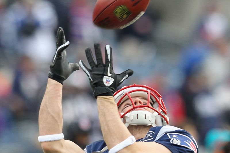 August 9, 2018: New England Patriots wide receiver Julian Edelman (11)  warms up prior to the NFL pre-season football game between the Washington  Redskins and the New England Patriots at Gillette Stadium