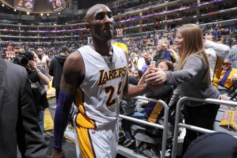 Kobe Bryant return spoiled as Raptors beat Lakers[8]