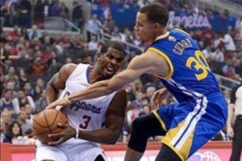 December 9, 2013: Los Angeles Clippers point guard Chris Paul (3) in action  during the NBA game between the Los Angeles Clippers and the Philadelphia  76ers at the Wells Fargo Center in