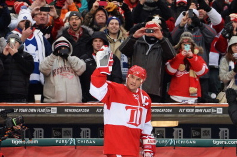 Steve Yzerman set for Winter Classic alumni game, which is awesome
