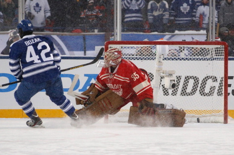 Maple Leafs & Red Wings Make NHL History At 2014 Winter Classic