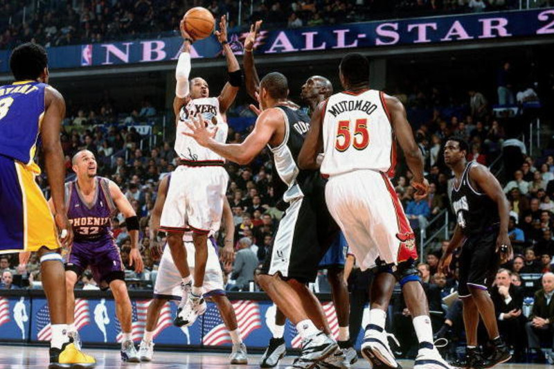 NBA History on X: It was all about The Answer as Allen Iverson led the  East to an epic fourth-quarter comeback at the 2001 #NBAAllStar Game! Watch  more classic games free with