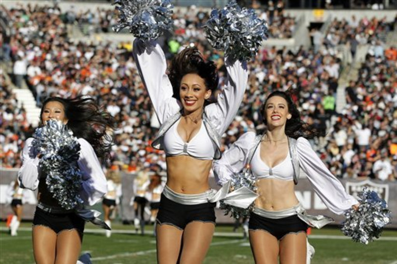 Cincinnati Bengals Tentatively Settle Cheerleaders' Lawsuit Over Pay