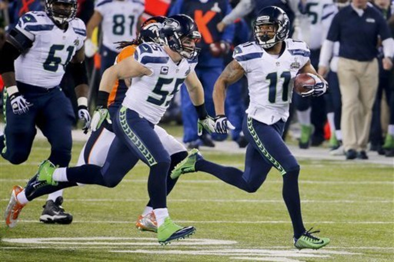 Super Bowl 2014 Score: Seahawks Dominate Broncos in Every Phase, 43-8 -  Bleeding Green Nation