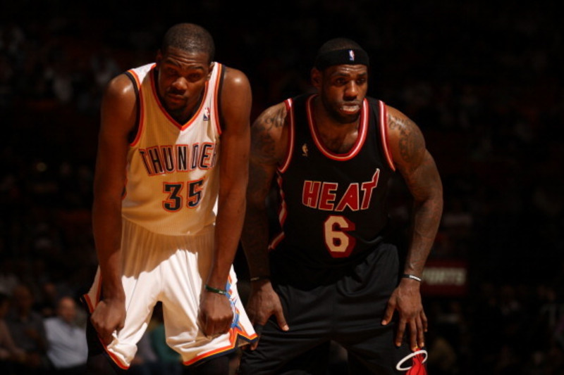Kevin Durant vs. LeBron James: A debate that could last the entire NBA  season 