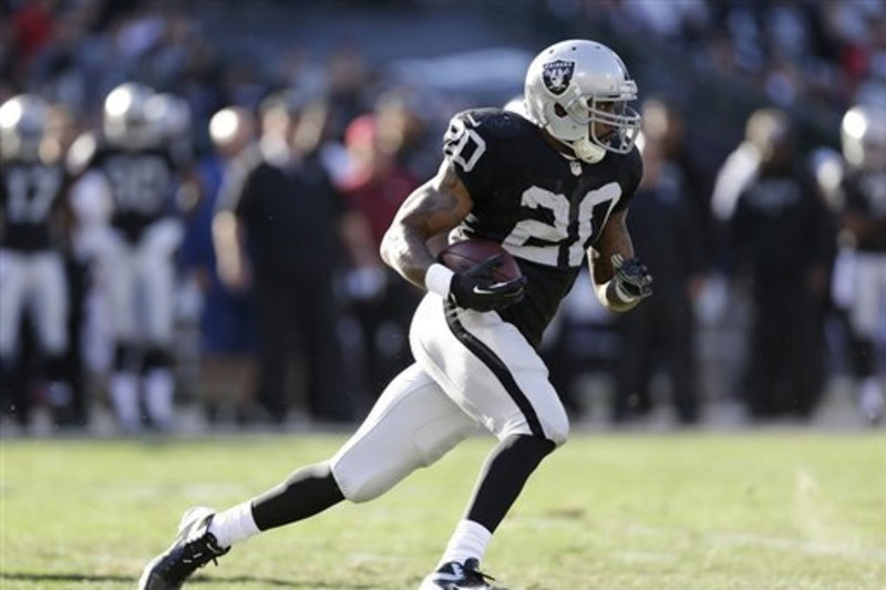 Report: Raiders bring back Darren McFadden on one-year contract