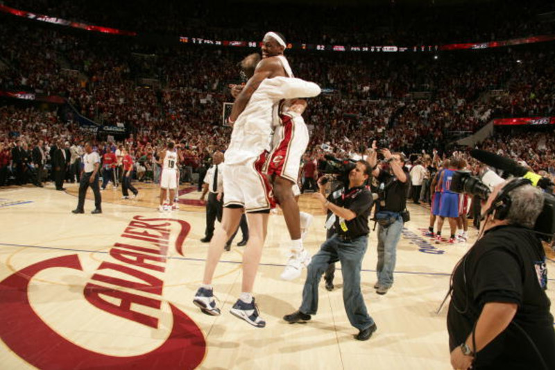 Will LeBron James be in attendance for Zydrunas Ilgauskas' jersey  retirement? - Fear The Sword