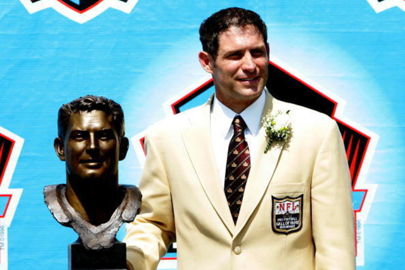 49ers Steve Young regales Pop Warner team with Hall of Fame advice – East  Bay Times