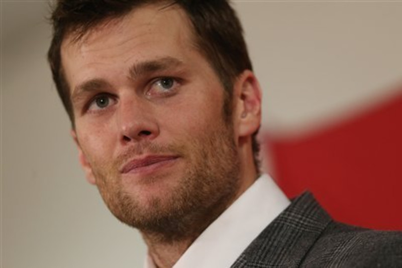 Celebs Swag It Up for Kentucky Derby, Tom Brady Redeems Himself