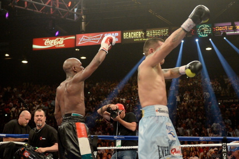 ESPN Ringside on X: On this date in 2014, Floyd Mayweather defeated Marcos  Maidana by majority decision in their first of back-to-back fights.   / X