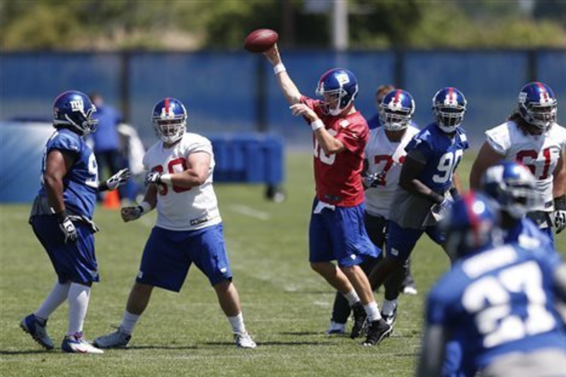 New York Giants OTA Practice 