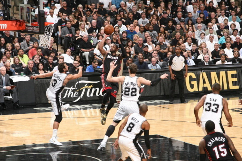 Jogo entre Miami Heat e San Antonio Spurs é adiado por falta de elenco, nba