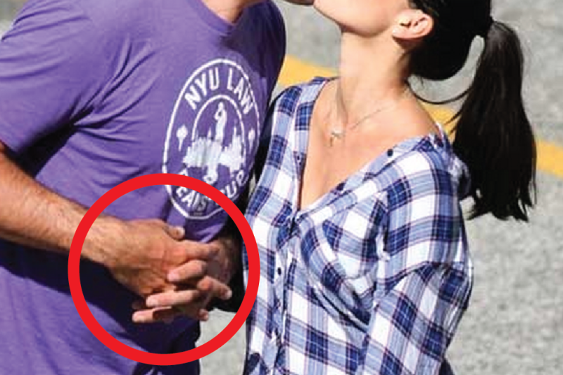 Olivia Munn scores a kiss from NFL player Aaron Rodgers