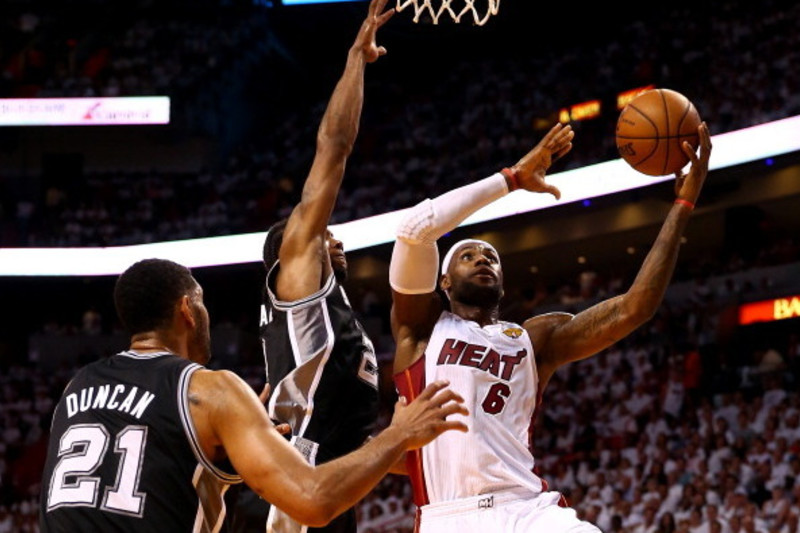 Spurs 107-86 Heat: Kawhi Leonard helps San Antonio move within one