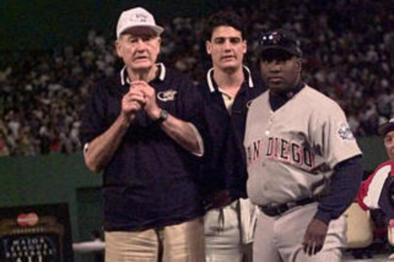 Baseball Hall of Famer Tony Gwynn Passes Away at Age 54, News, Scores,  Highlights, Stats, and Rumors