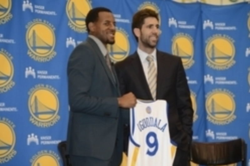 Bob Myers weighs in on Klay Thompson's negotiation with Warriors