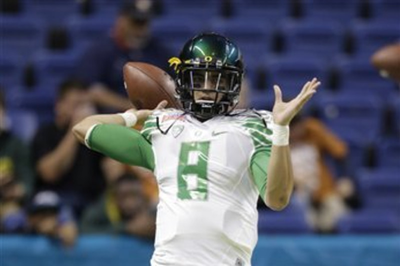 Oregon Football: Marcus Mariota ranked among top QBs this century