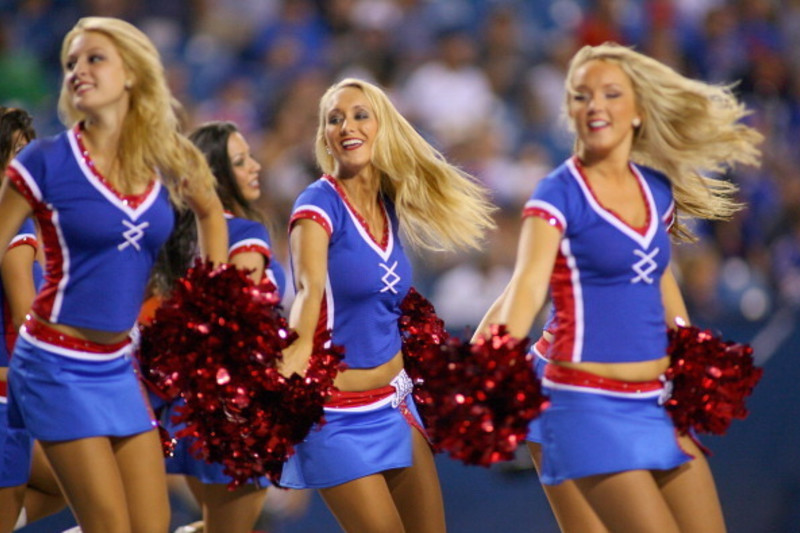 Oakland Raiders Seek to Force Cheerleaders into Secret Arbitration