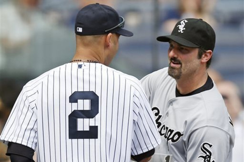 Derek Jeter celebrates Marlins logo reveal with Yankees pal – New