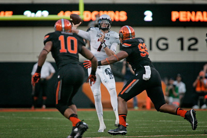 No. 12 OSU evens series with No. 22 Tech - Texas Tech Red Raiders