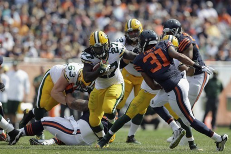 Packers: Eddie Lacy notices glitch in running style, looks to get