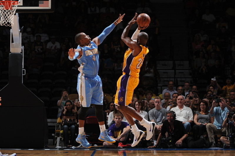 Barnes returns, Kobe refocuses for Lakers - The San Diego Union-Tribune