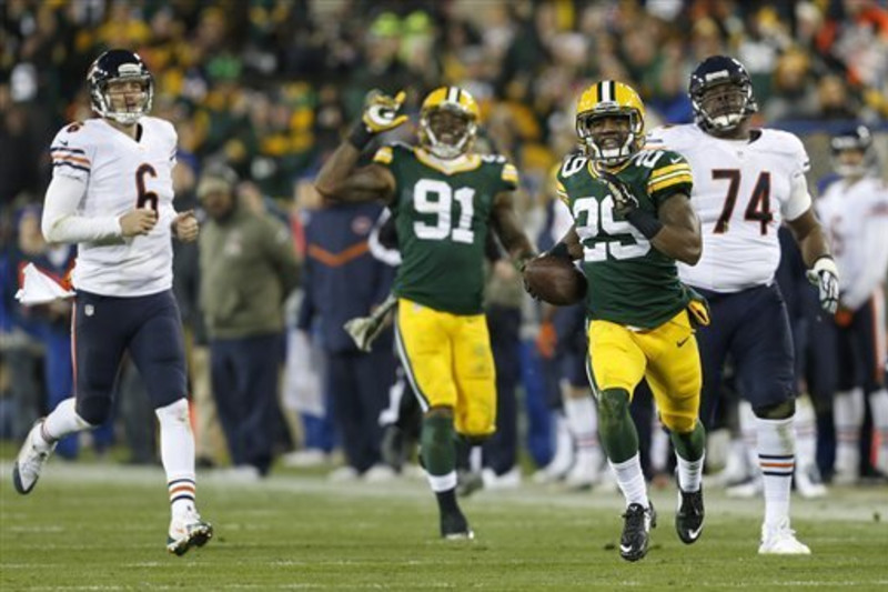 Green Bay vs. Chicago Sunday Night Massacre (2014 Week 10) Green