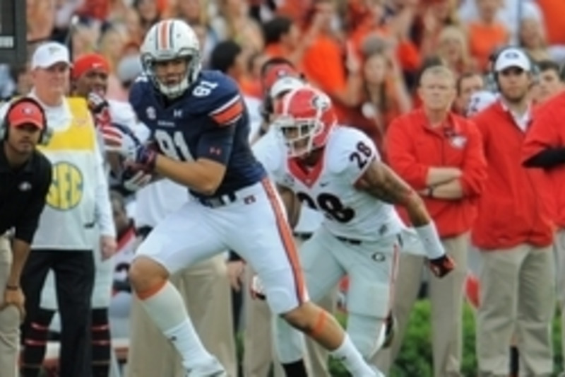 Aaron Rodgers forced to wear Auburn jersey by CJ Uzomah after Cal loss to  Tigers