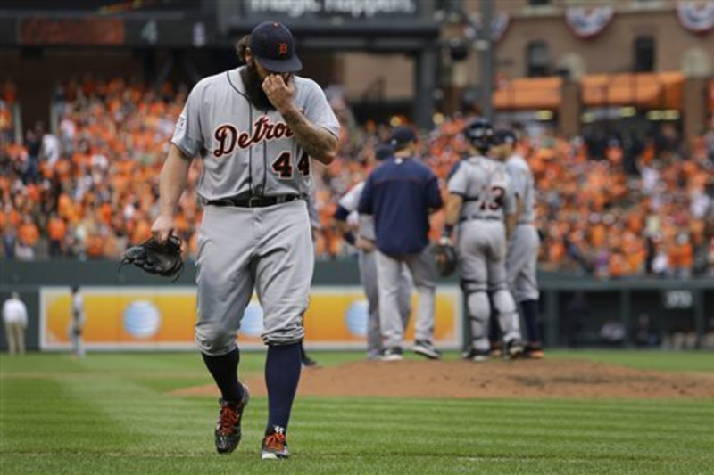 Joba Chamberlain returns to Tigers on 1-year deal