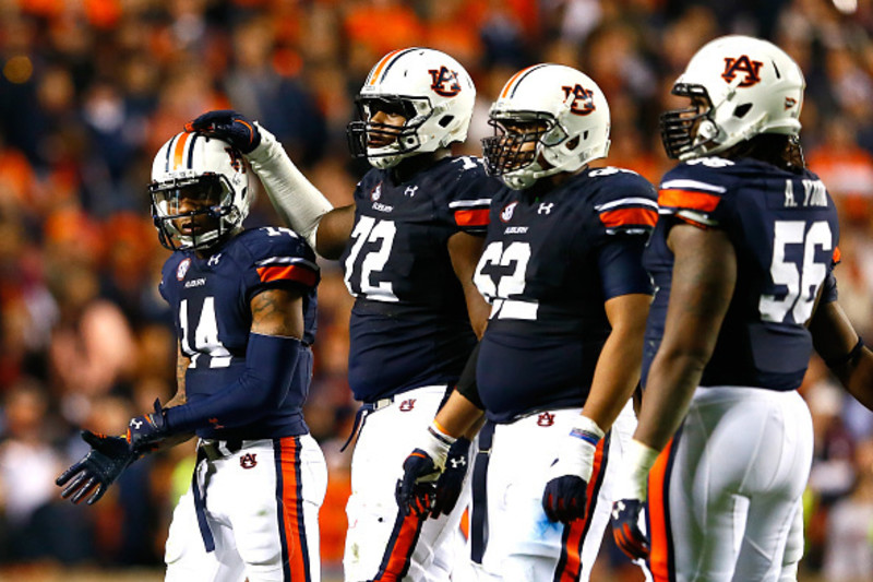 Auburn football: Nick Marshall, Chris Davis earn SEC weekly honors