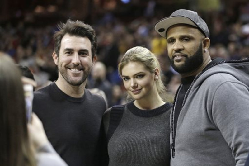 Scandal! Justin Verlander and Kate Upton get caught on Cavs Kiss Cam, don't  kiss