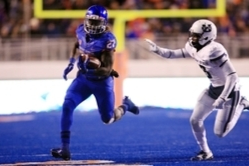 How to Watch Utah State Aggies vs. Boise State Broncos: Live Stream or on  TV - Bleacher Nation