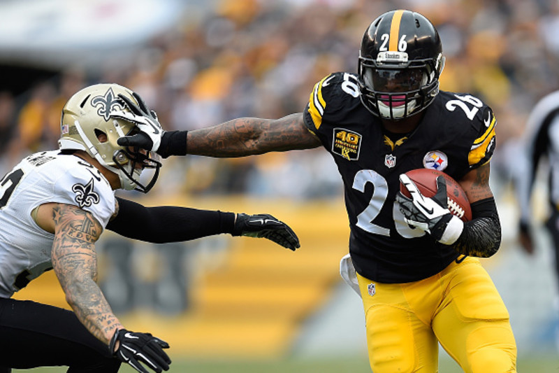 Le'Veon Bell, Pittsburgh Steelers  Ripped abs, Athletic supporter, Baller  alert