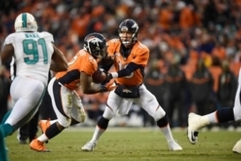 Broncos match Dolphins offer, C.J. Anderson stays in Denver