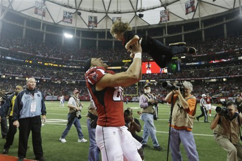 Tony Gonzalez joins The NFL Today on CBS