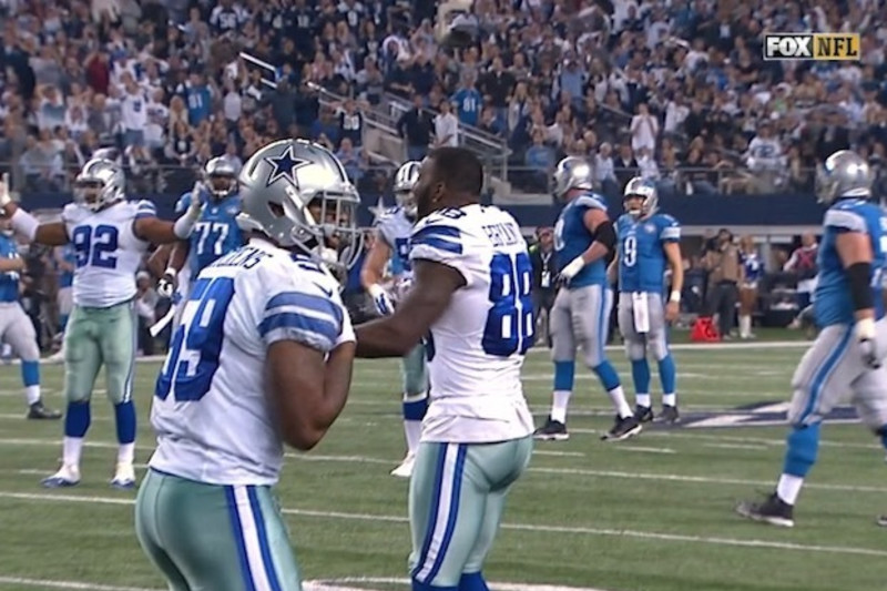 Referee explains controversial pass interference call in Cowboys, Lions game