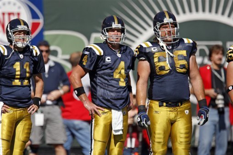 These 6 throwback/alternate looks should be the default for NFL teams